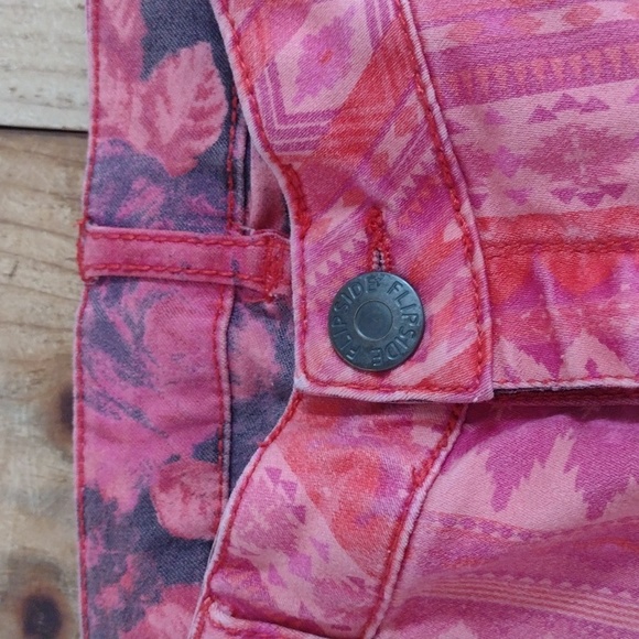 Flip Side Pink Low Rise Reversible Skinny Jeans Size 5 - Picture 7 of 16